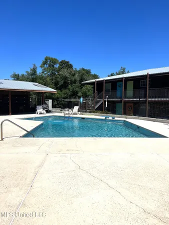 $1,025 | 1550 East 2nd Street, Unit 89, Pass Christian, MS 39571