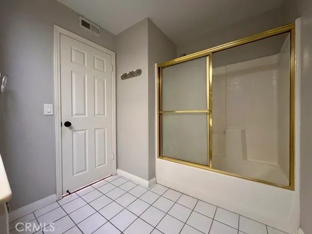 $2,095 | 42140 Lyndie Lane, Unit 24, Temecula, CA 92591