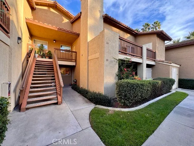 $2,095 | 42140 Lyndie Lane, Unit 24, Temecula, CA 92591