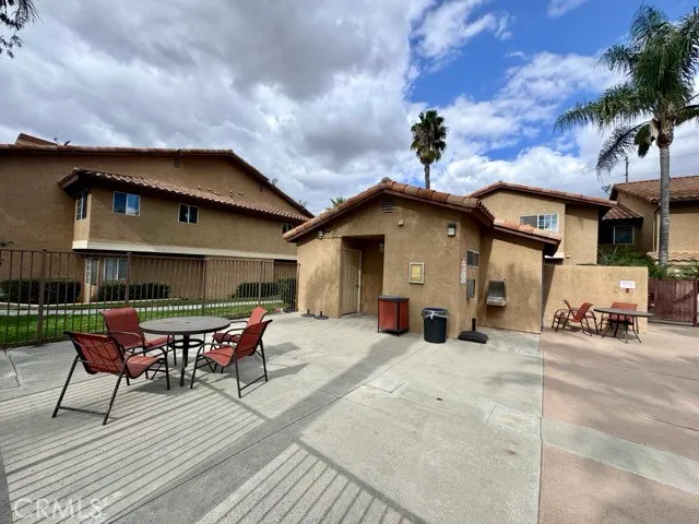 $2,095 | 42140 Lyndie Lane, Unit 24, Temecula, CA 92591