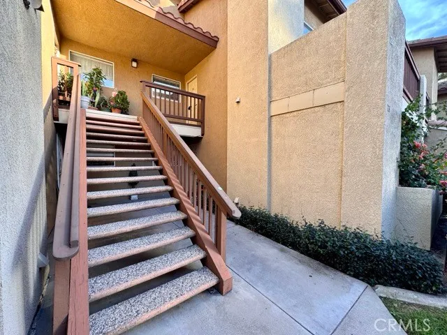 $2,095 | 42140 Lyndie Lane, Unit 24, Temecula, CA 92591