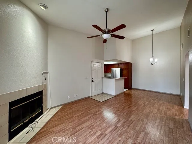 $2,095 | 42140 Lyndie Lane, Unit 24, Temecula, CA 92591