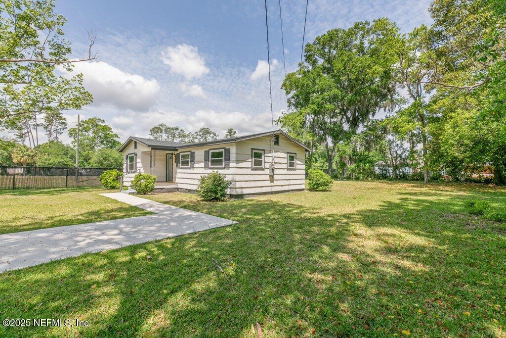 2389 Hilly Road Jacksonville, FL 32208 - Photo 27 of 35 011-2389HillyRoad-Jacksonville-FL-32208-