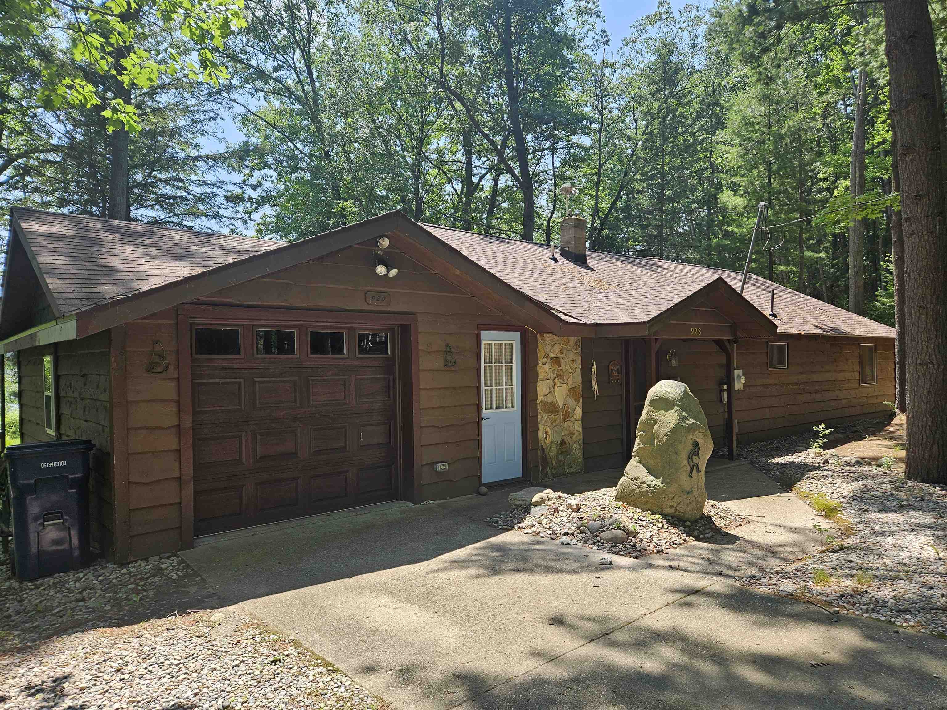 928 Hammond Road Harrison, MI 48625 - Photo 36 of 50