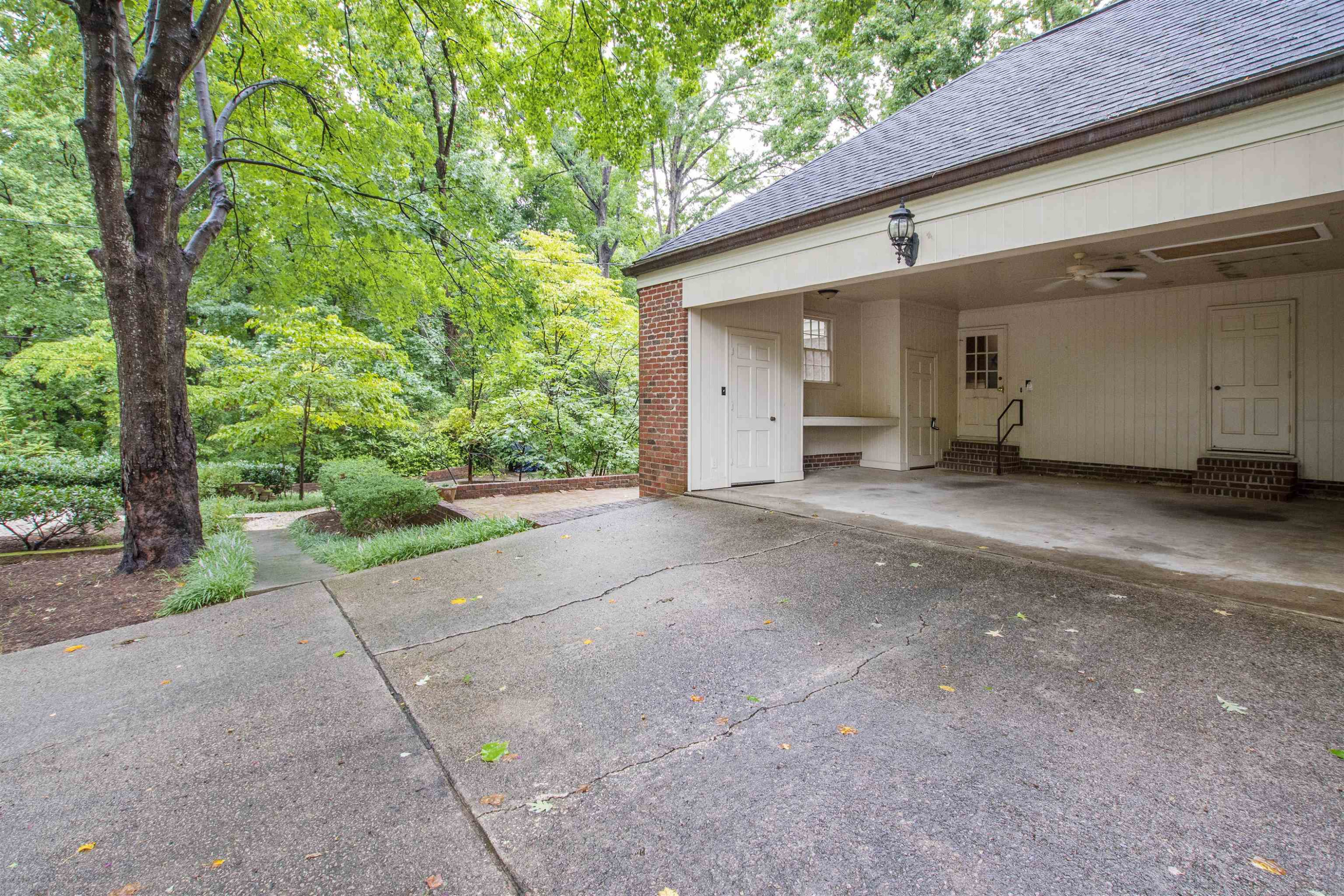 1901 Myron Drive Raleigh, NC 27607 - Photo 31 of 39 Photo 31