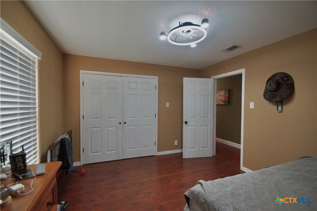 27 Stehle Road Victoria, TX 77905 - Photo 28 of 34 a view of a livingroom with furniture and windows