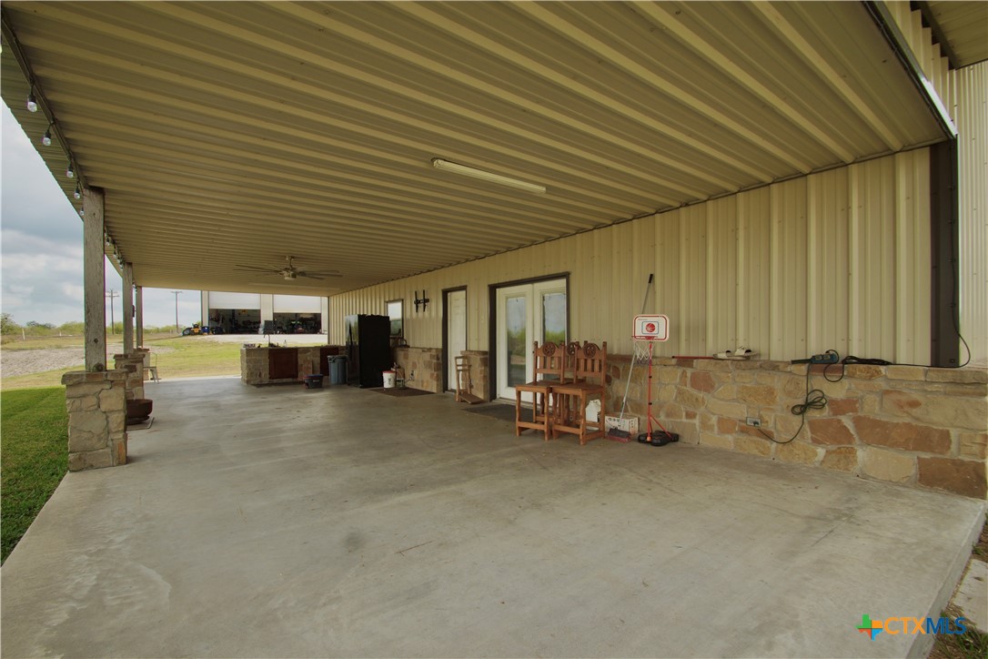 27 Stehle Road Victoria, TX 77905 - Photo 34 of 34 a view of a car garage