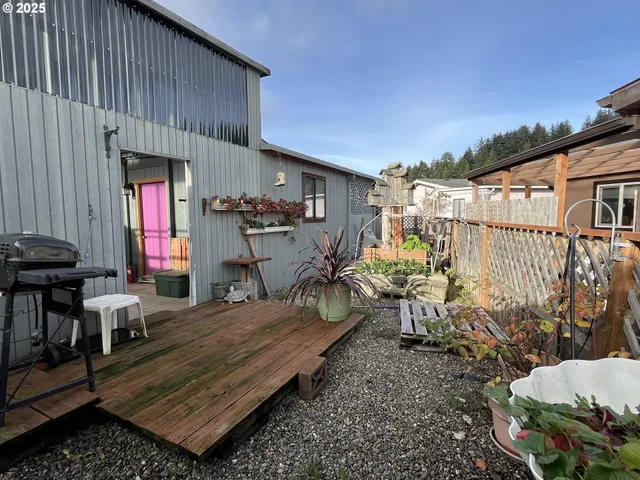 $129,000 | 100 River Bend Road, Unit 118, Reedsport, OR 97467