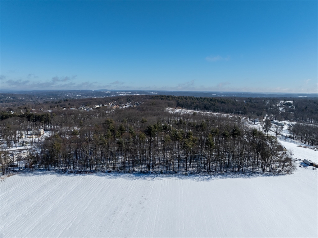 82 Dodge Hill Road Sutton, MA 01590 - Photo 5 of 8