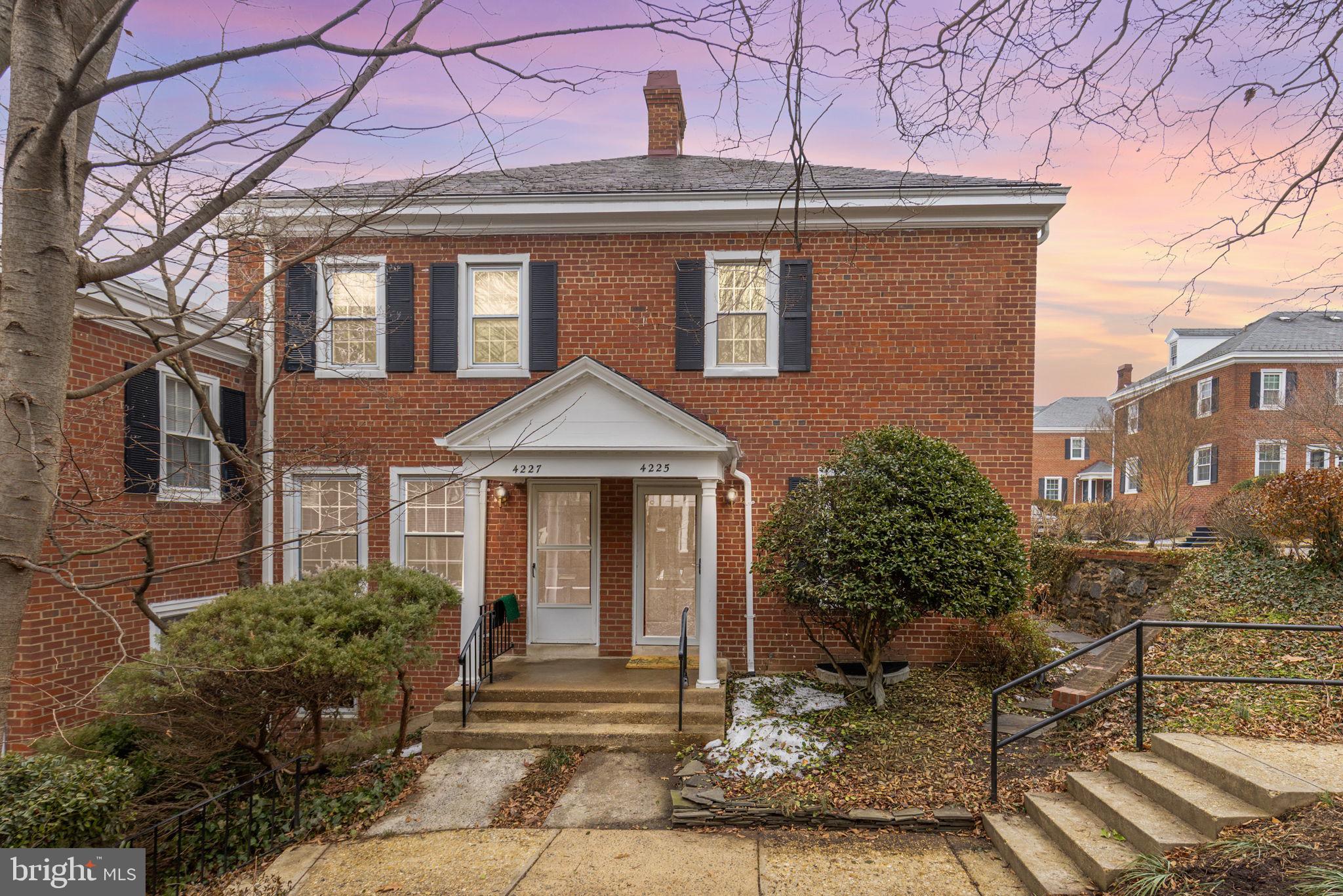 4225 32nd Road South Arlington, VA 22206 - Photo 33 of 36 a front view of a house with garden