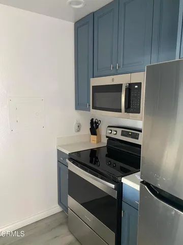 $2,750 | 397 East Surfside Drive, Port Hueneme, CA 93041