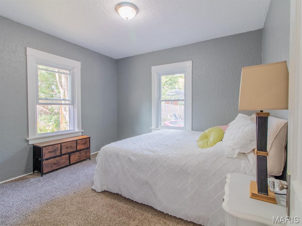 215 Bruce Avenue Ferguson, MO 63135 - Photo 15 of 33