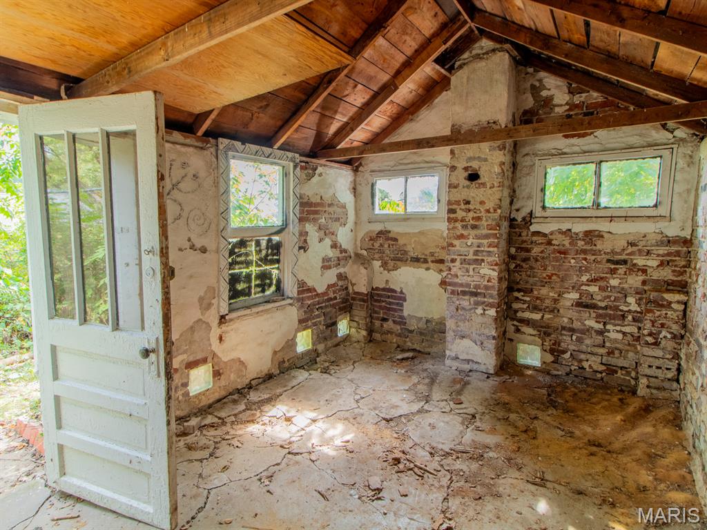 215 Bruce Avenue Ferguson, MO 63135 - Photo 30 of 33