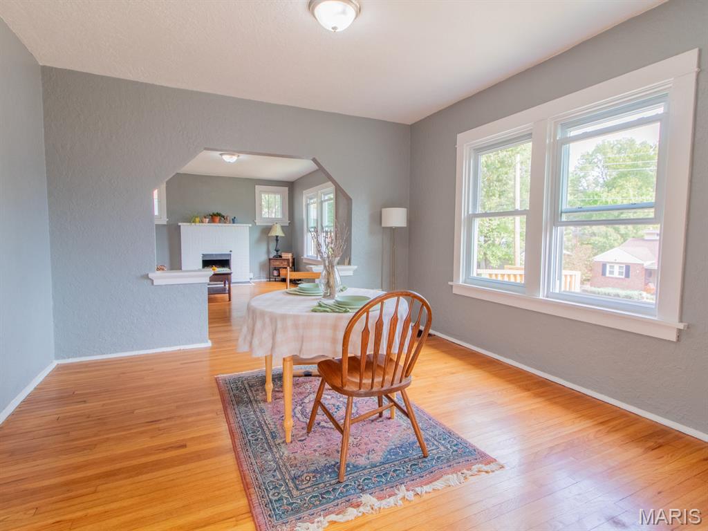 215 Bruce Avenue Ferguson, MO 63135 - Photo 8 of 33