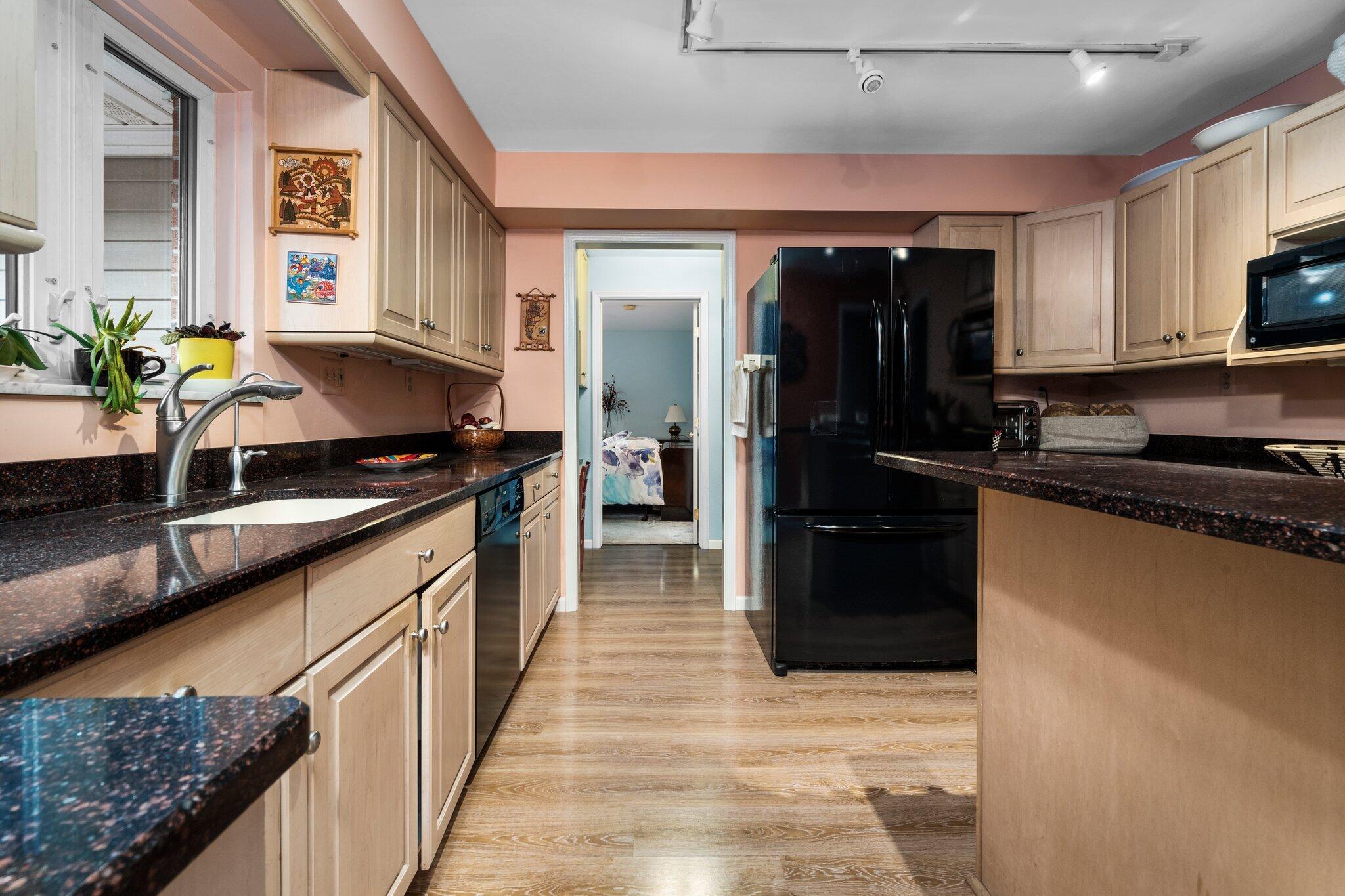 605 West Delhi Road Ann Arbor, MI 48103 - Photo 12 of 43 37-web-or-mls-DSC03827