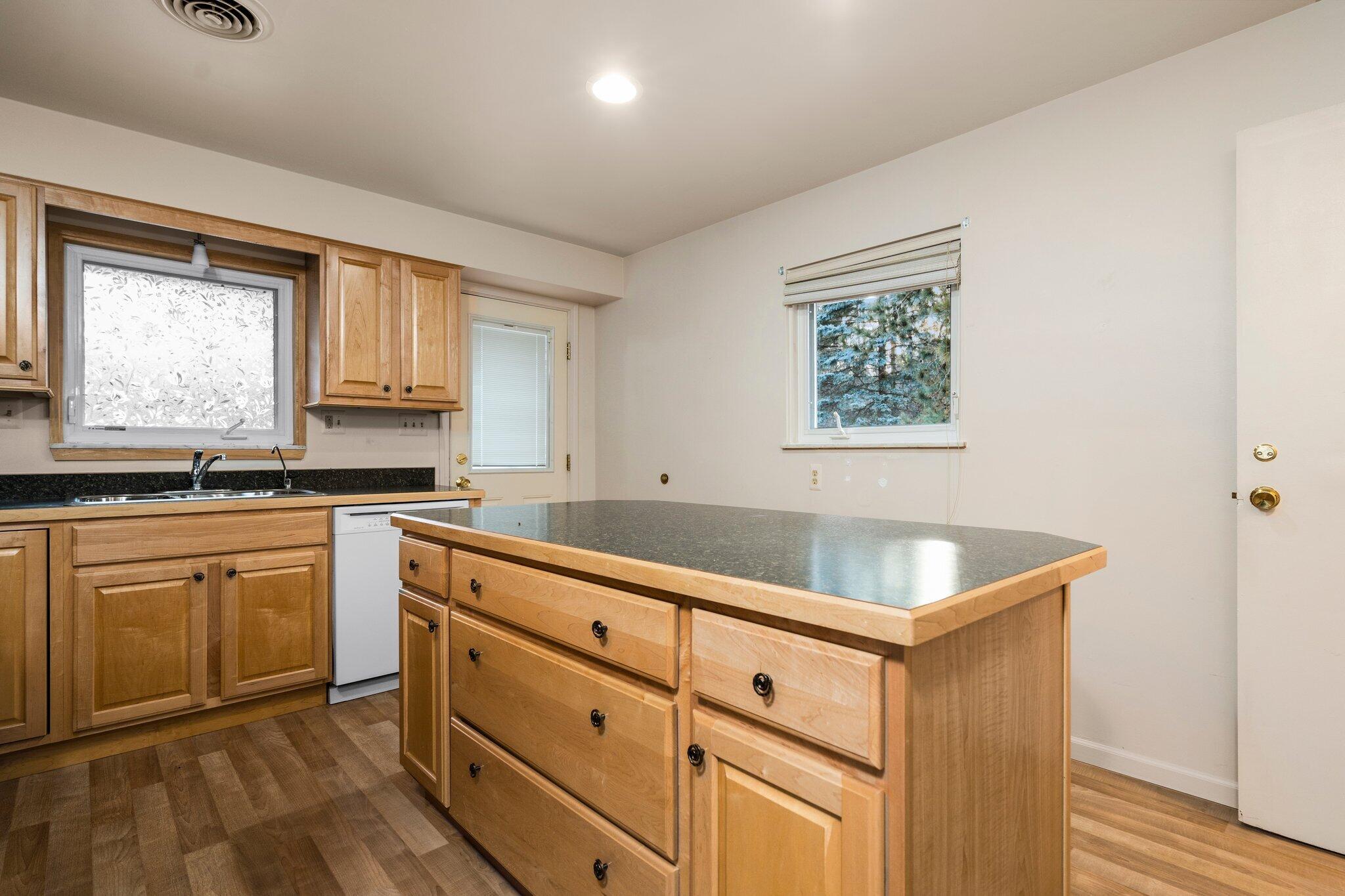 605 West Delhi Road Ann Arbor, MI 48103 - Photo 30 of 43 58-web-or-mls-DSC03941