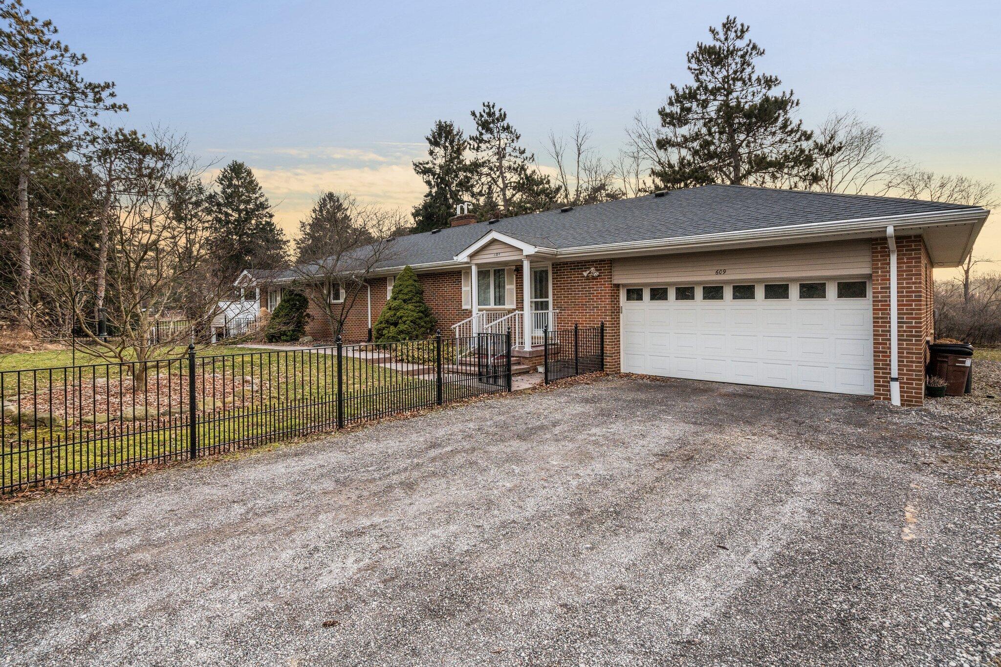 605 West Delhi Road Ann Arbor, MI 48103 - Photo 3 of 43 68-web-or-mls-DSC03966