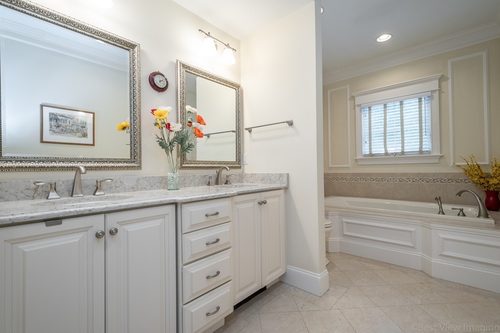 30 Nobscot Road, Unit 8 Sudbury, MA 01776 - Photo 20 of 37 Gallery Image 20