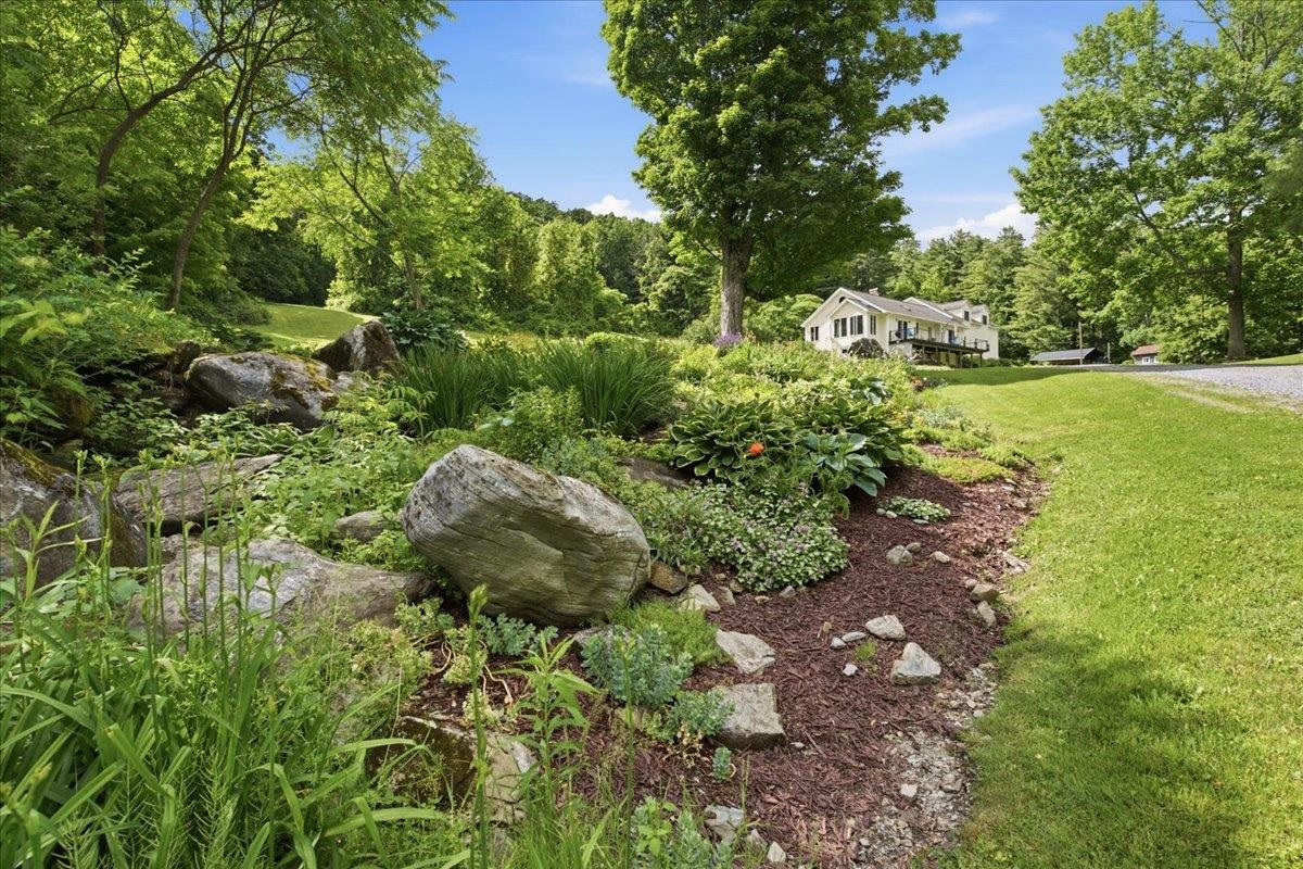 405 Old West Road Arlington, VT 05250 - Photo 3 of 56