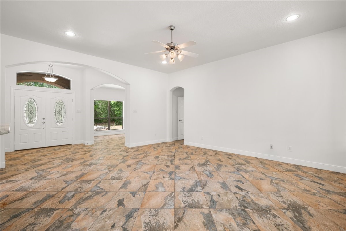 7750 Rolling Creek Road Burton, TX 77835 - Photo 15 of 42