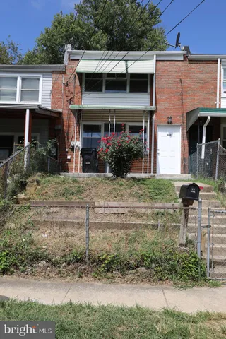 a view of house with outdoor space