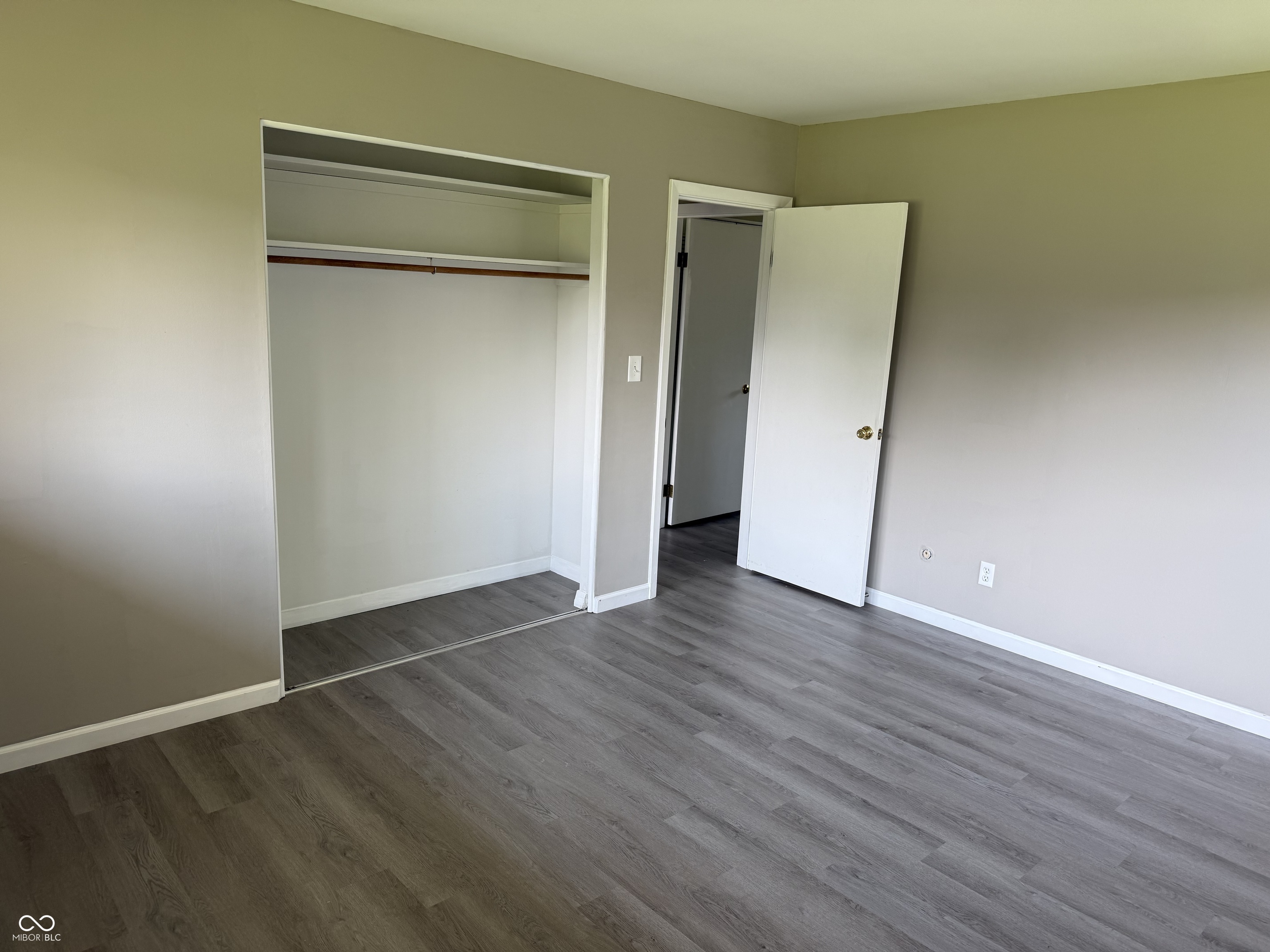 2585 Union Street Columbus, IN 47201 - Photo 16 of 28