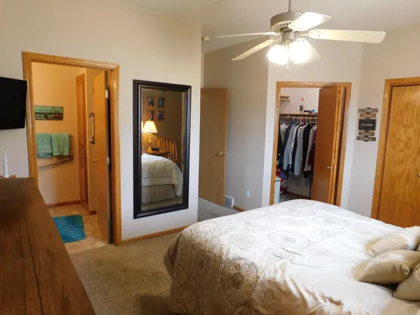 $262,500 | 519 2nd Street Northwest, Dilworth, MN 56529