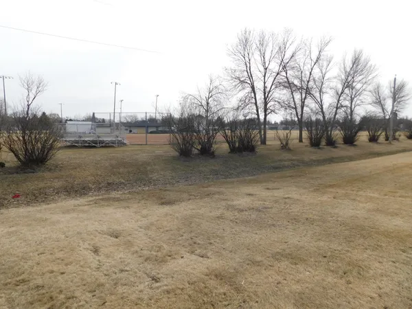 $262,500 | 519 2nd Street Northwest, Dilworth, MN 56529