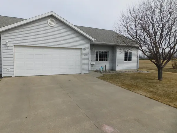 $262,500 | 519 2nd Street Northwest, Dilworth, MN 56529