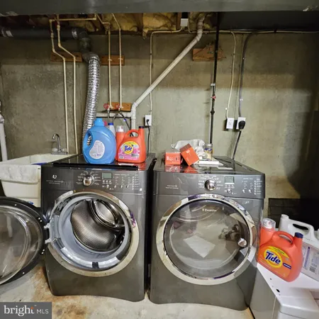 $685,000 | 7605 Stratfield Lane, Laurel, MD 20707