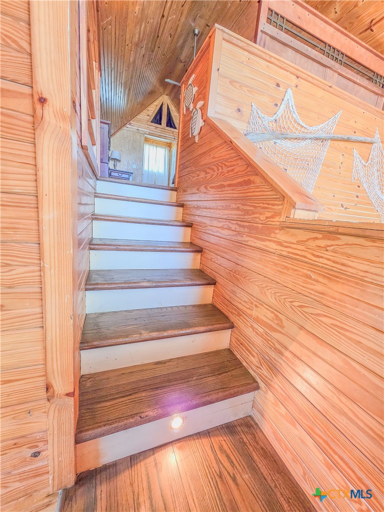 376 Haddock Drive Palacios, TX 77465 - Photo 23 of 41 a view of entryway with wooden floor