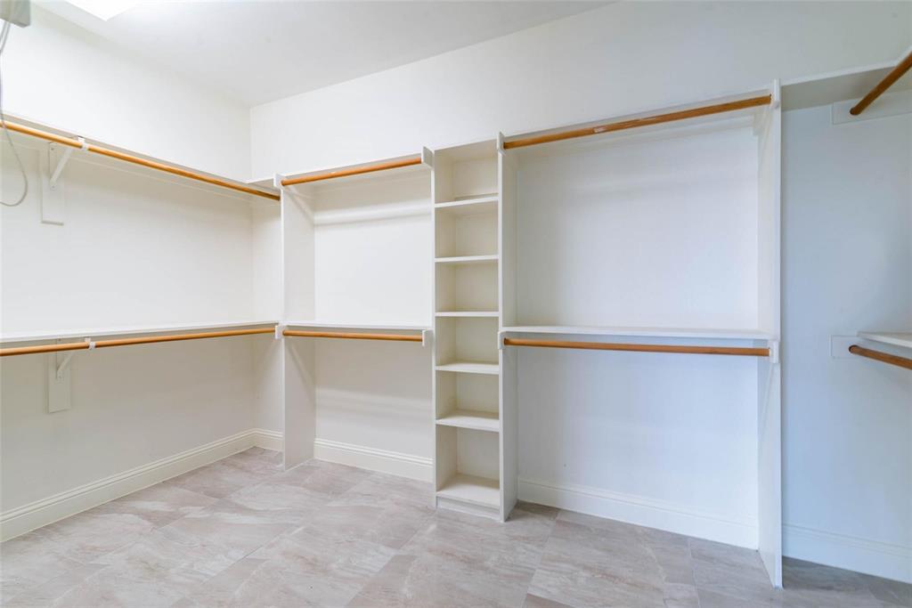 16301 Highway 121 Blue Ridge, TX 75424 - Photo 19 of 27 a view of an empty walk in closet