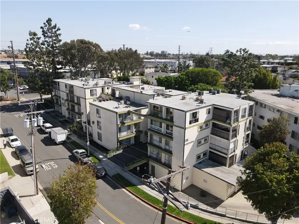 $500,000 | 500 Evergreen Street, Unit 110, Inglewood, CA 90302