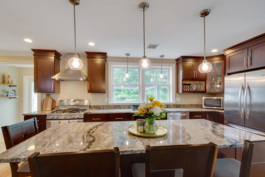 385 Howe Street Methuen, MA 01844 - Photo 15 of 40 Gallery Image 15