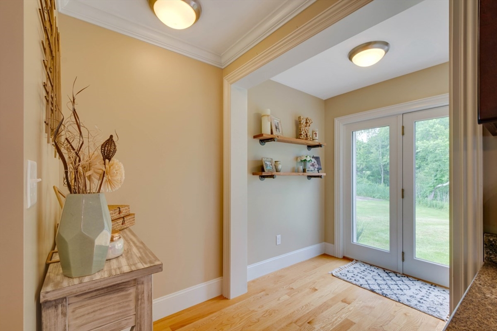 385 Howe Street Methuen, MA 01844 - Photo 18 of 40 Gallery Image 18
