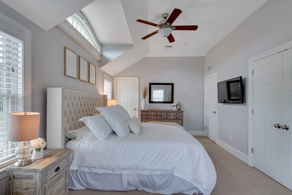 385 Howe Street Methuen, MA 01844 - Photo 25 of 40 Gallery Image 25
