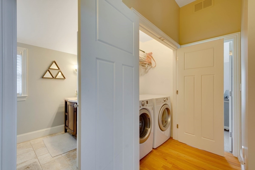 385 Howe Street Methuen, MA 01844 - Photo 27 of 40 Gallery Image 27