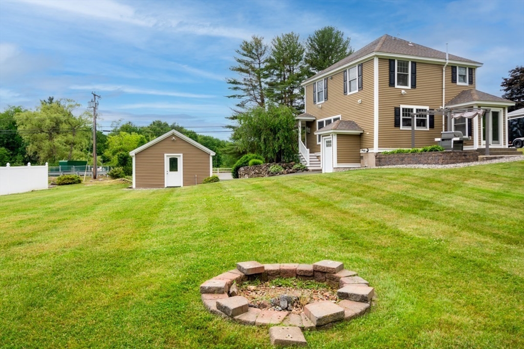 385 Howe Street Methuen, MA 01844 - Photo 34 of 40 Gallery Image 34