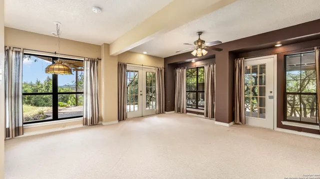 $687,000 | 642 Lakebreeze Drive, Canyon Lake, TX 78133