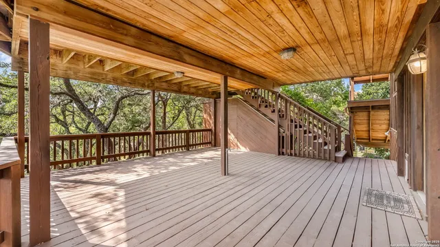 $687,000 | 642 Lakebreeze Drive, Canyon Lake, TX 78133