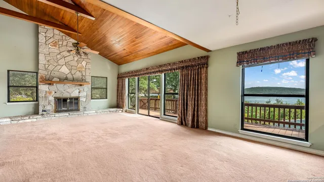 $687,000 | 642 Lakebreeze Drive, Canyon Lake, TX 78133