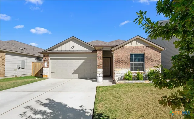 $298,000 | 108 The Ugly Way, Jarrell, TX 76537