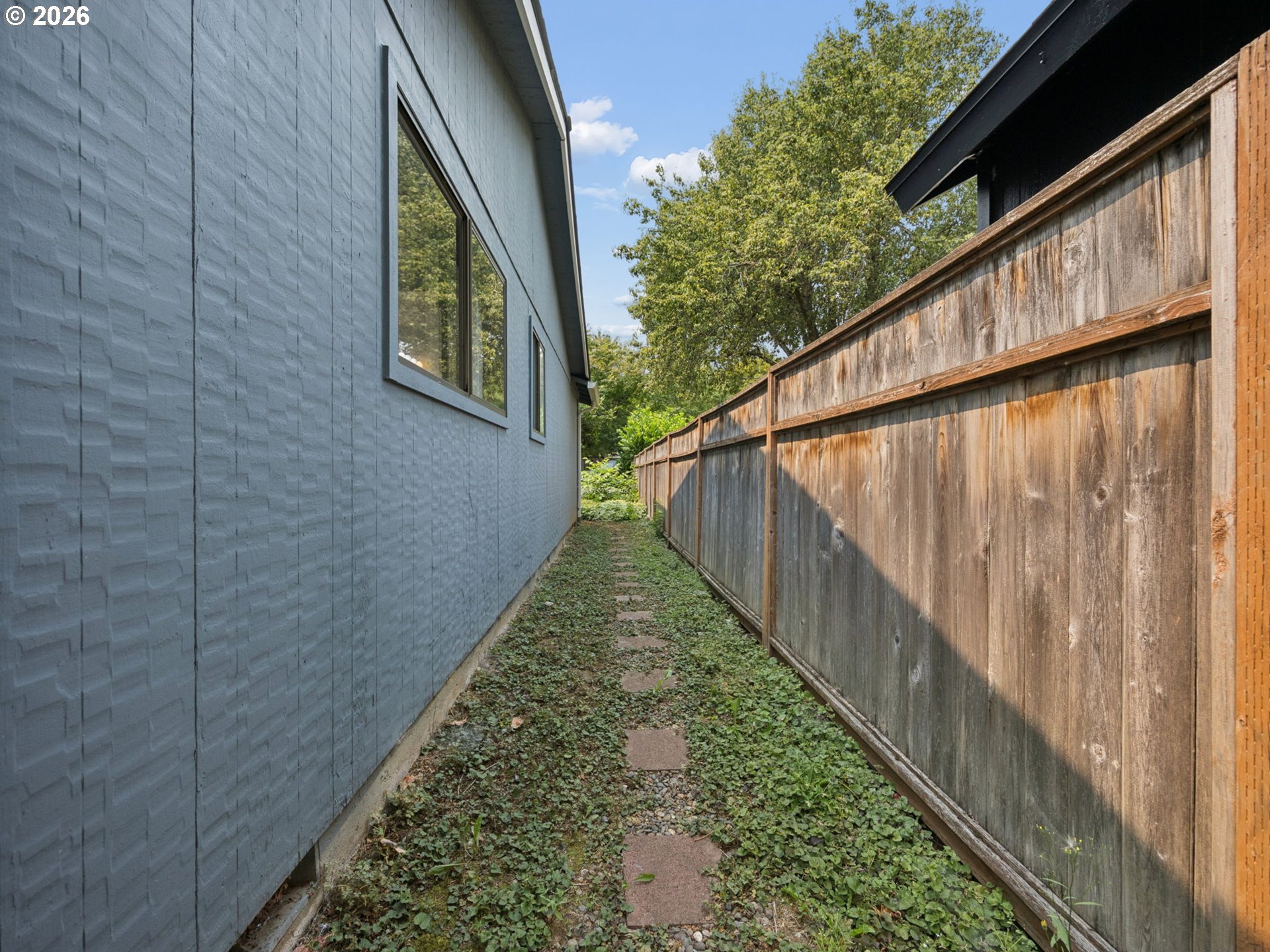 1712 Southwest Hensley Road Troutdale, OR 97060 - Photo 35 of 36 Gallery Image 35