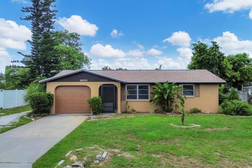 1171 Mangrove Road Venice, FL 34293 - Photo 1 of 1 Front exterior view