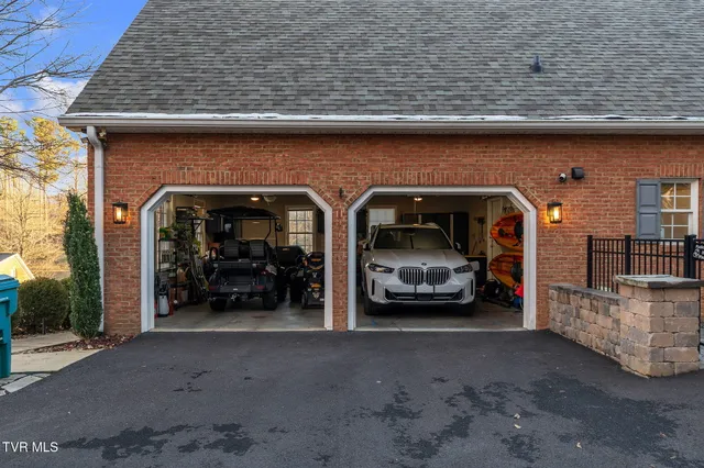 $629,000 | 25021 Grey Heron Court, Abingdon, VA 24211