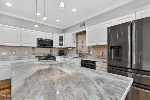 $599,000 | 25021 Grey Heron Court, Abingdon, VA 24211
