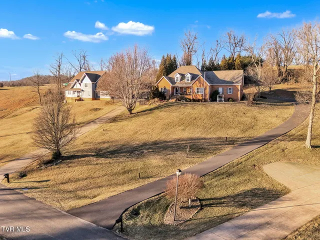 $629,000 | 25021 Grey Heron Court, Abingdon, VA 24211