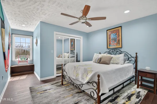 $599,000 | 25021 Grey Heron Court, Abingdon, VA 24211