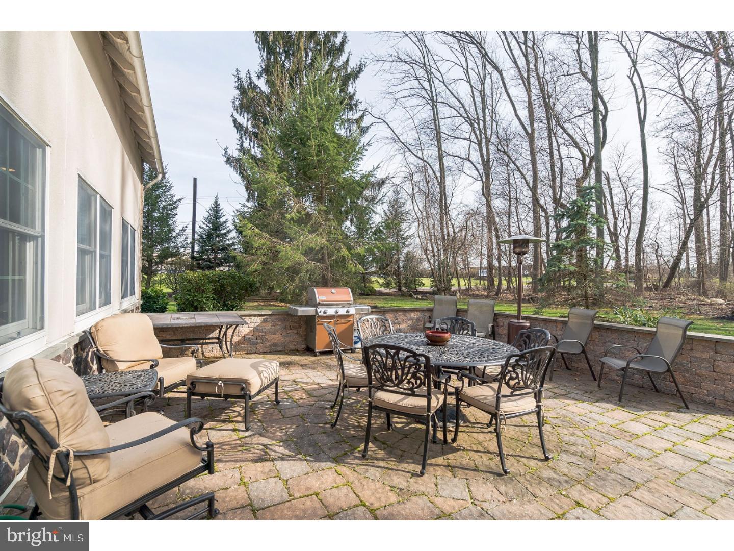 500 Dresher Road Horsham, PA 19044 - Photo 21 of 25 Patio