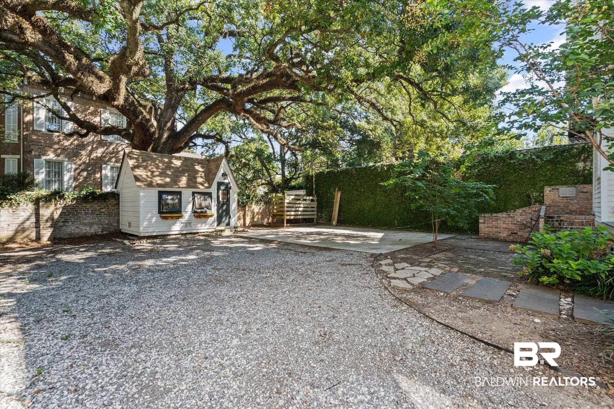 208 State Street Mobile, AL 36603 - Photo 32 of 43 Gallery Image 32